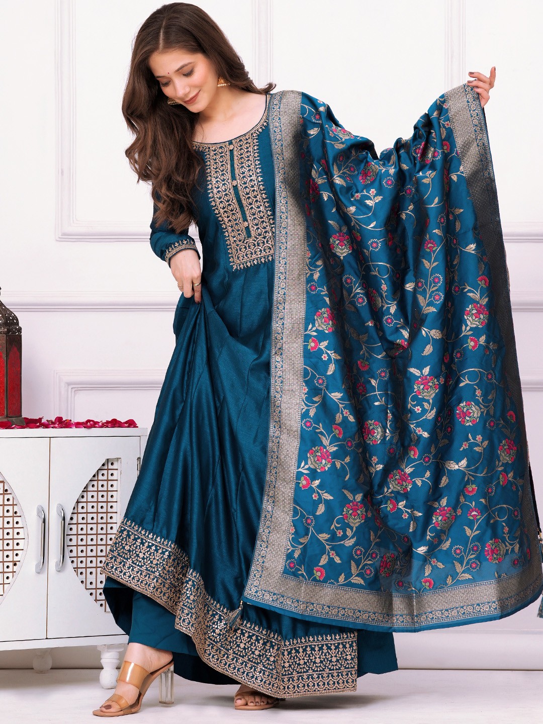 

Libas Ethnic Motifs Embroidered Pleated Sequinned Kurta with Trousers & Dupatta, Teal