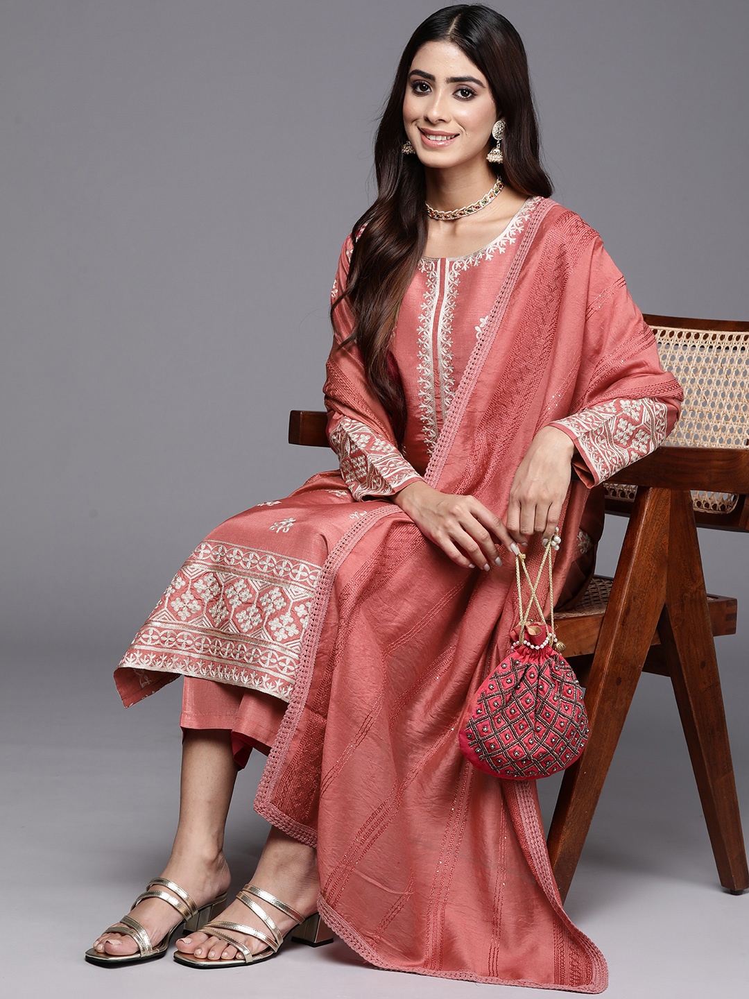 

Libas Floral Embroidered Regular Sequinned Kurta with Trousers & Dupatta, Coral