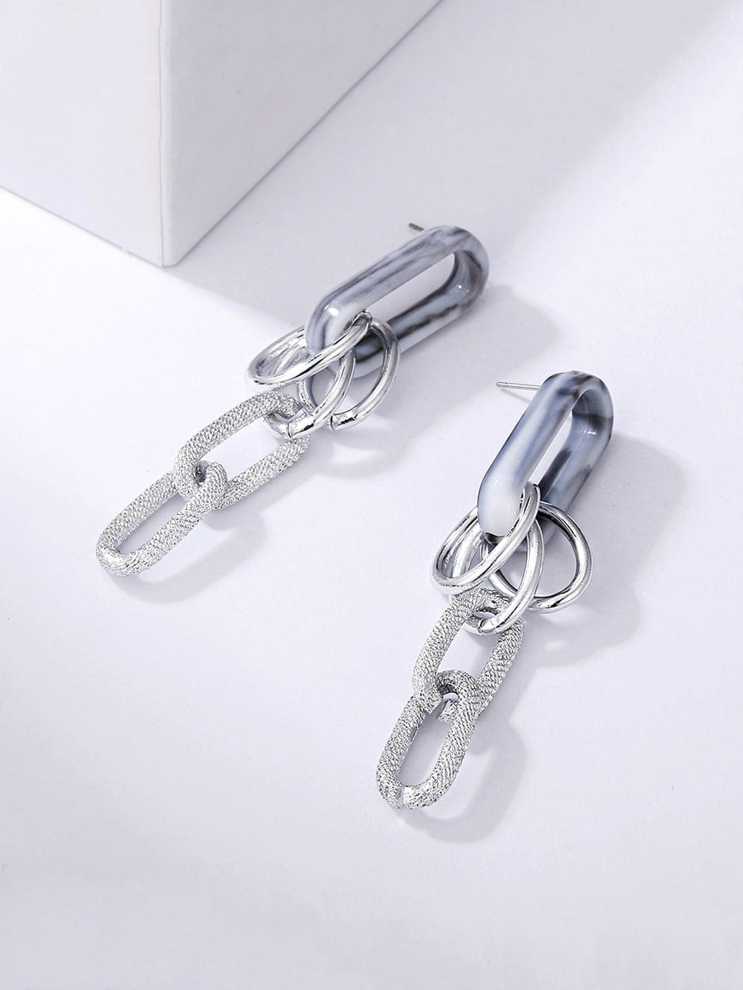 

DressBerry Silver-Toned Silver-Plated Contemporary Drop Earrings