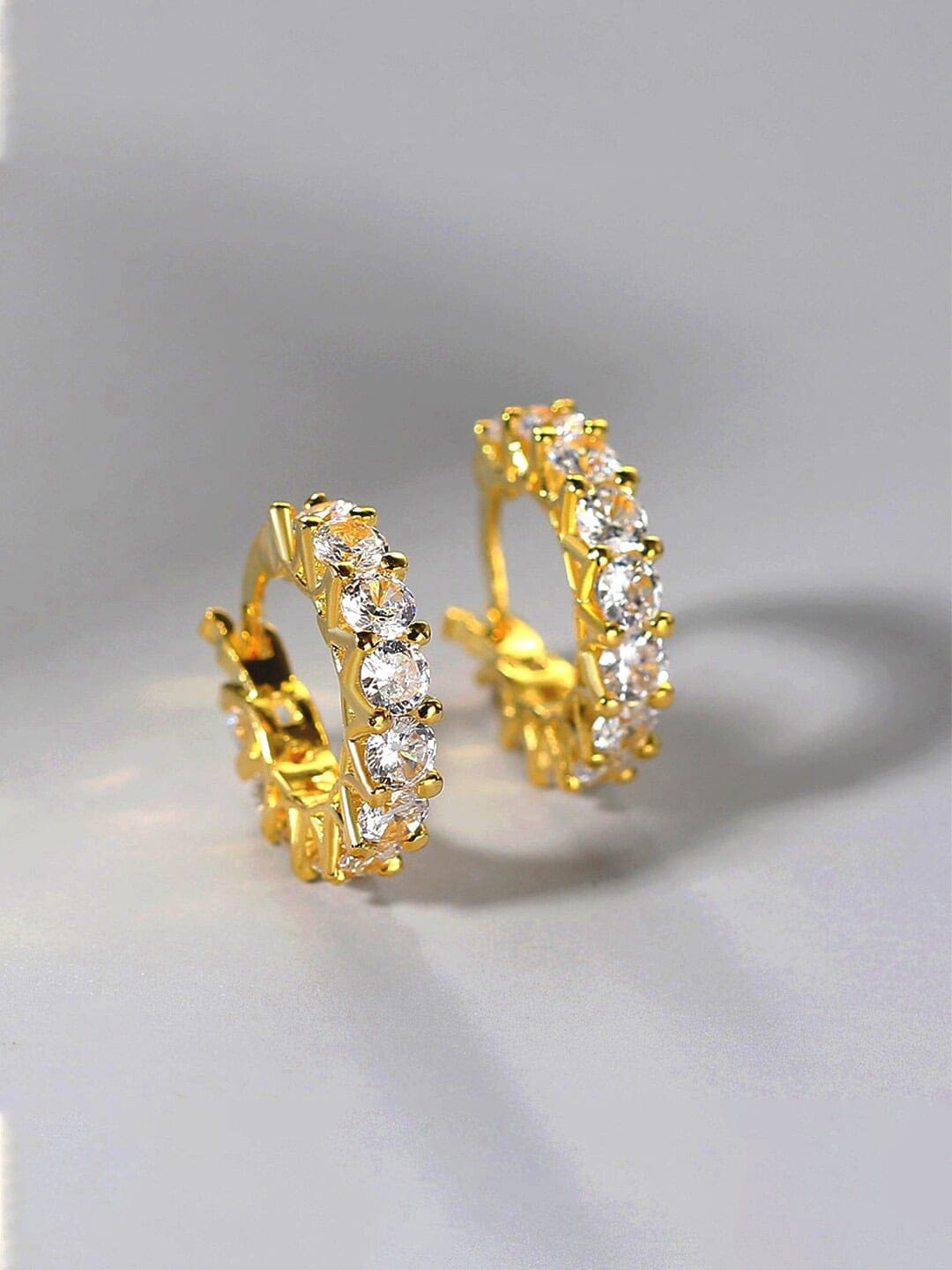 

DressBerry Gold-Plated Contemporary Hoop Earrings