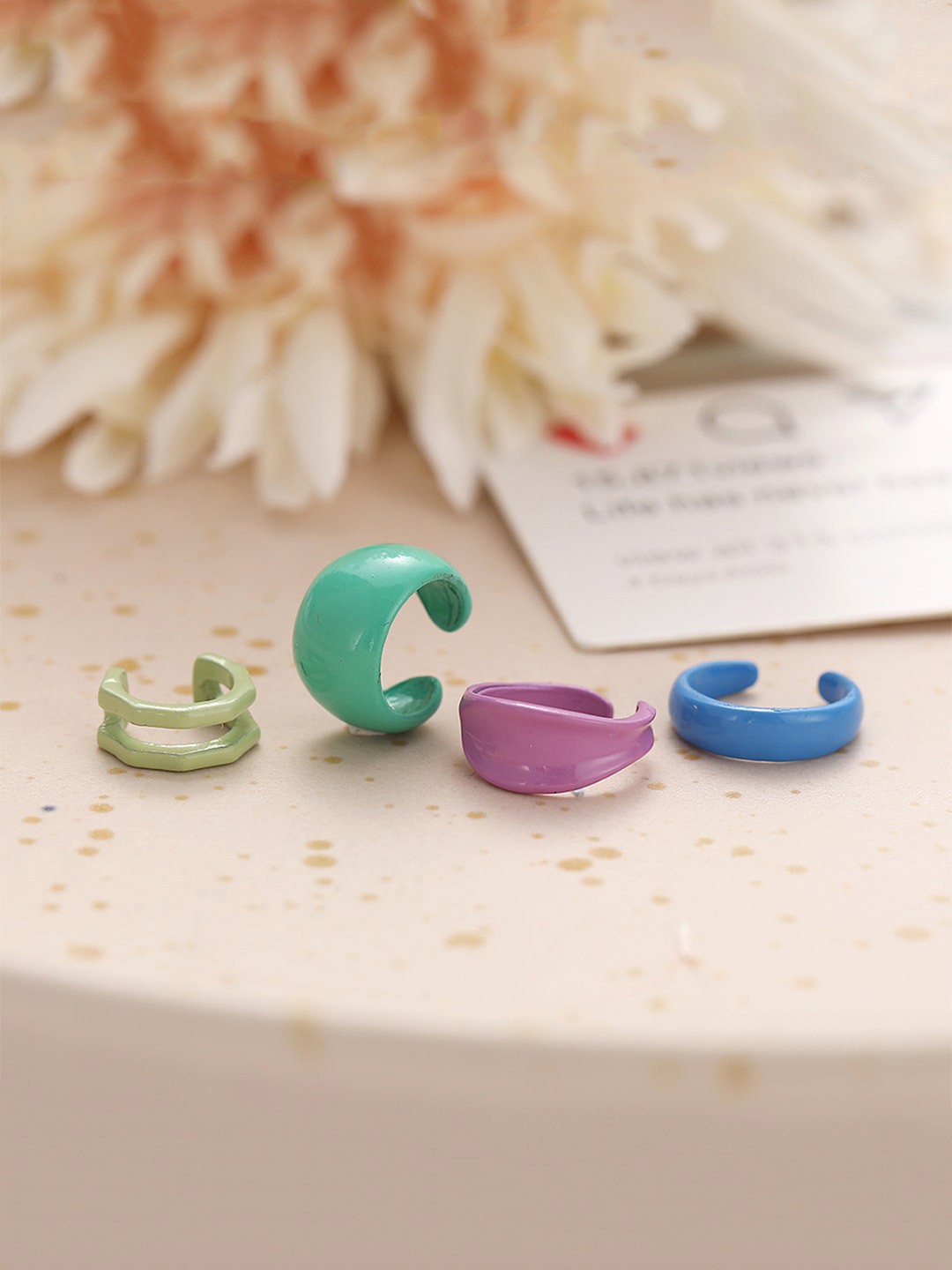 

DressBerry Set Of 4 Circular Ear Cuff Earrings, Green