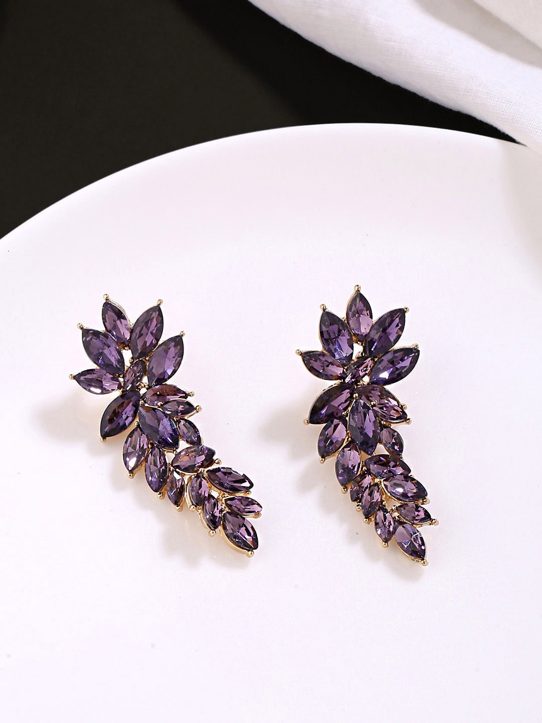 

DressBerry Leaf Shaped Drop Earrings, Purple