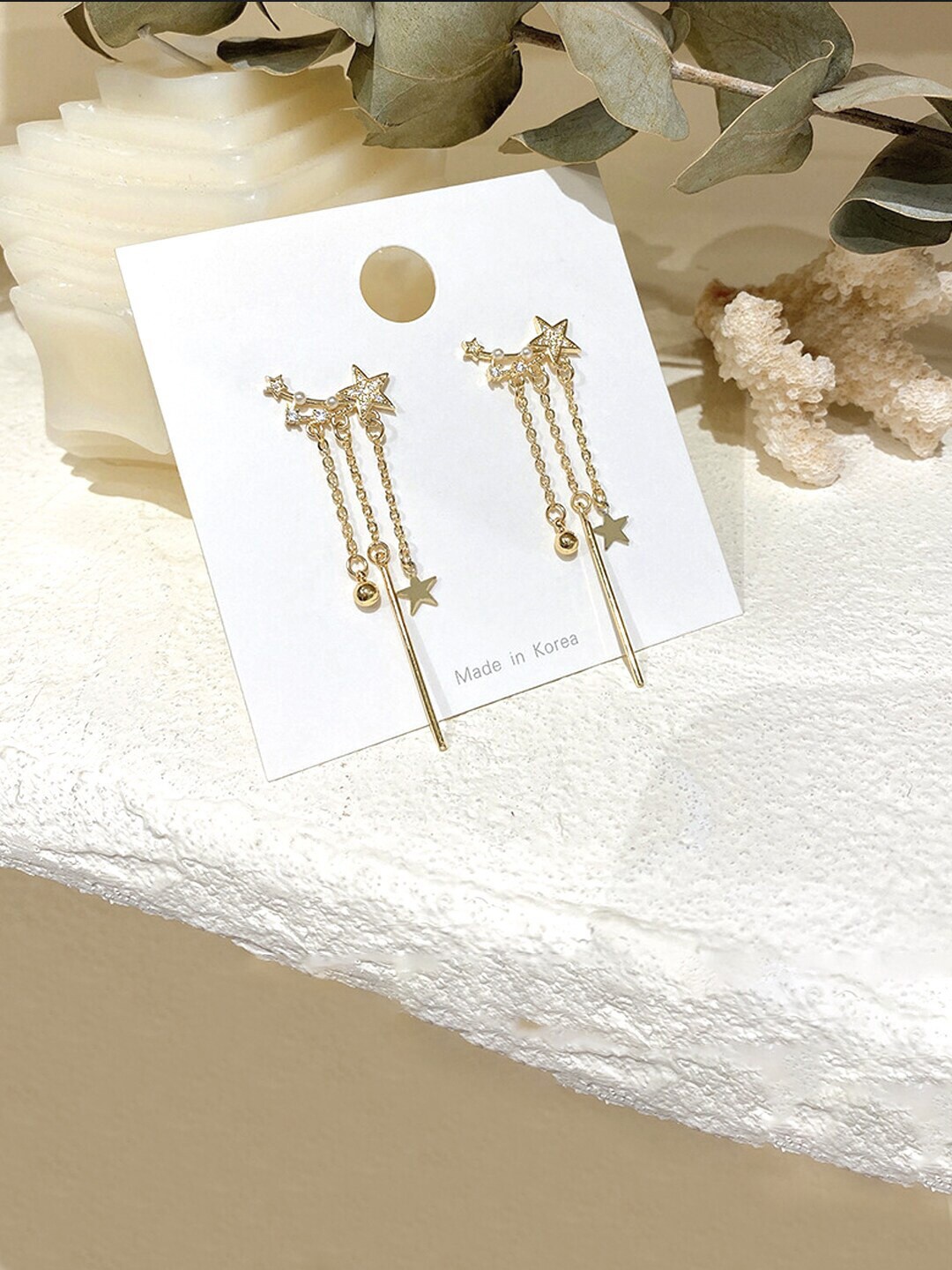 

DressBerry Gold-Toned Crystals Studded Studs Earrings