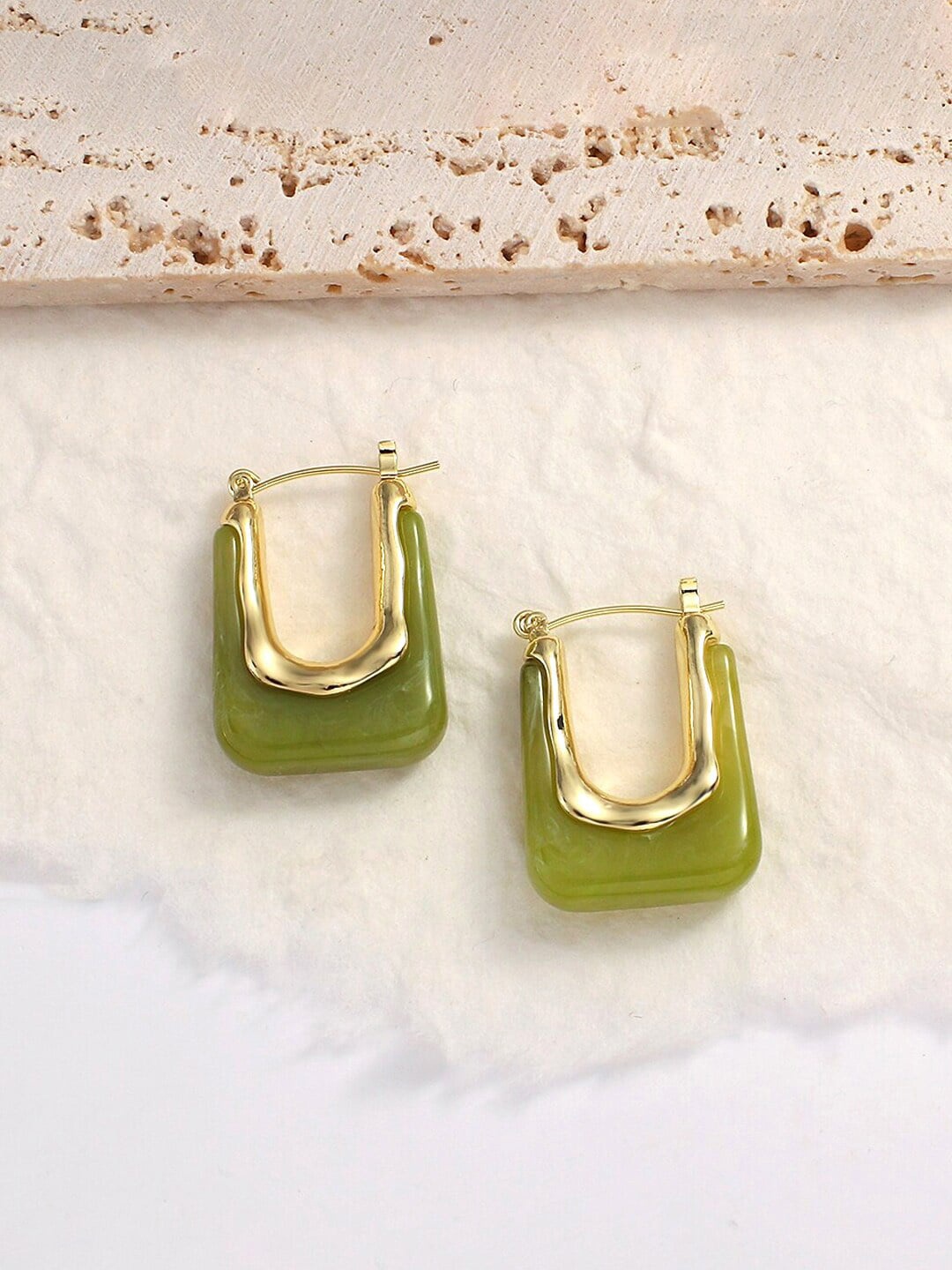 

DressBerry Gold Toned & Green Contemporary Hoop Earrings