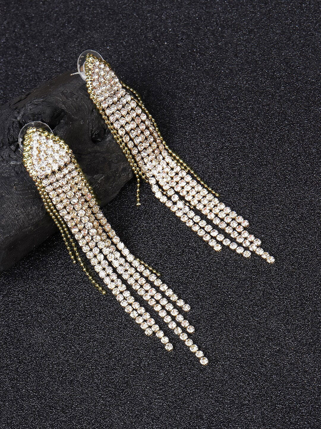 

DressBerry Gold Toned Gold Plated Drop Earrings