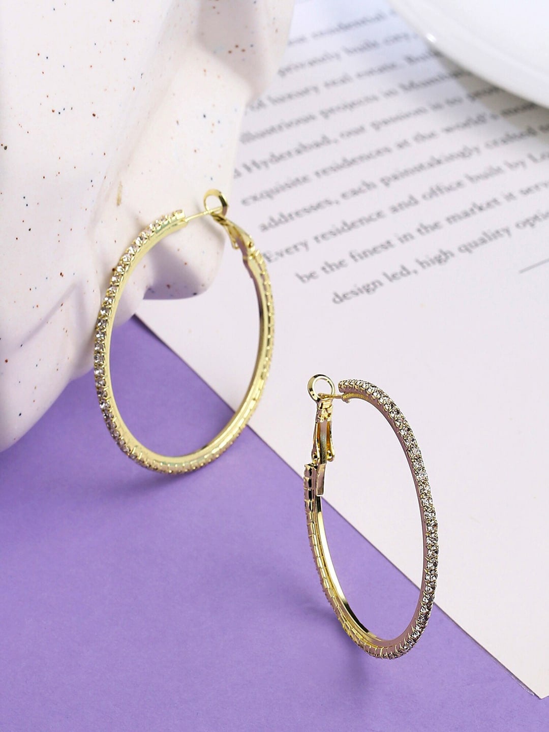 

DressBerry Gold-Plated Circular Hoop Earrings