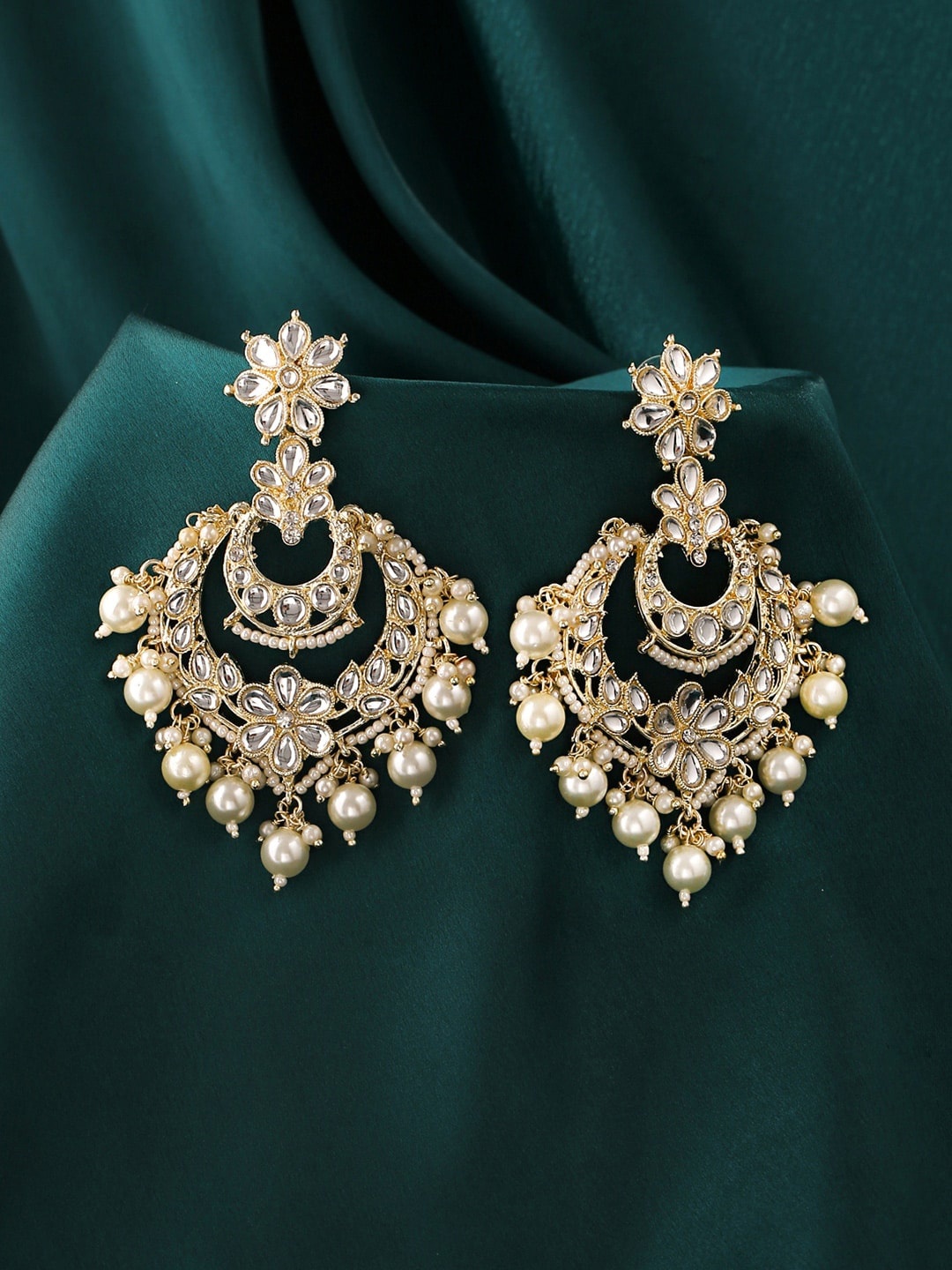 

Anouk Gold-Plated Kundan-Studded & Beaded Contemporary Chandbalis