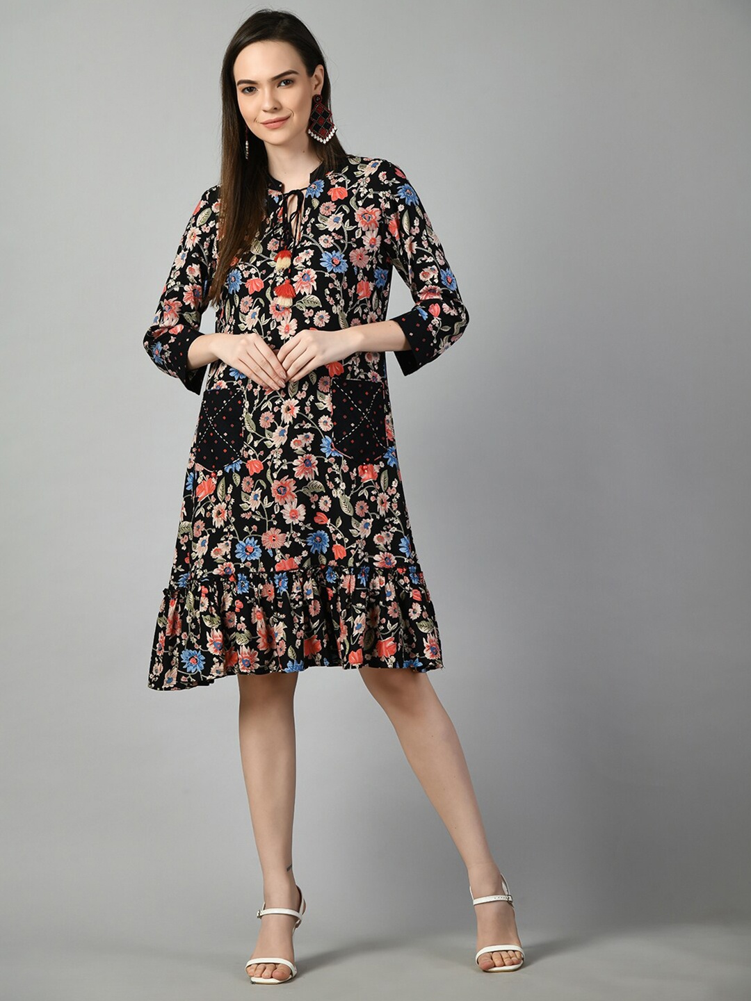 

DOISA Multicoloured Floral Print A-Line Dress, Black