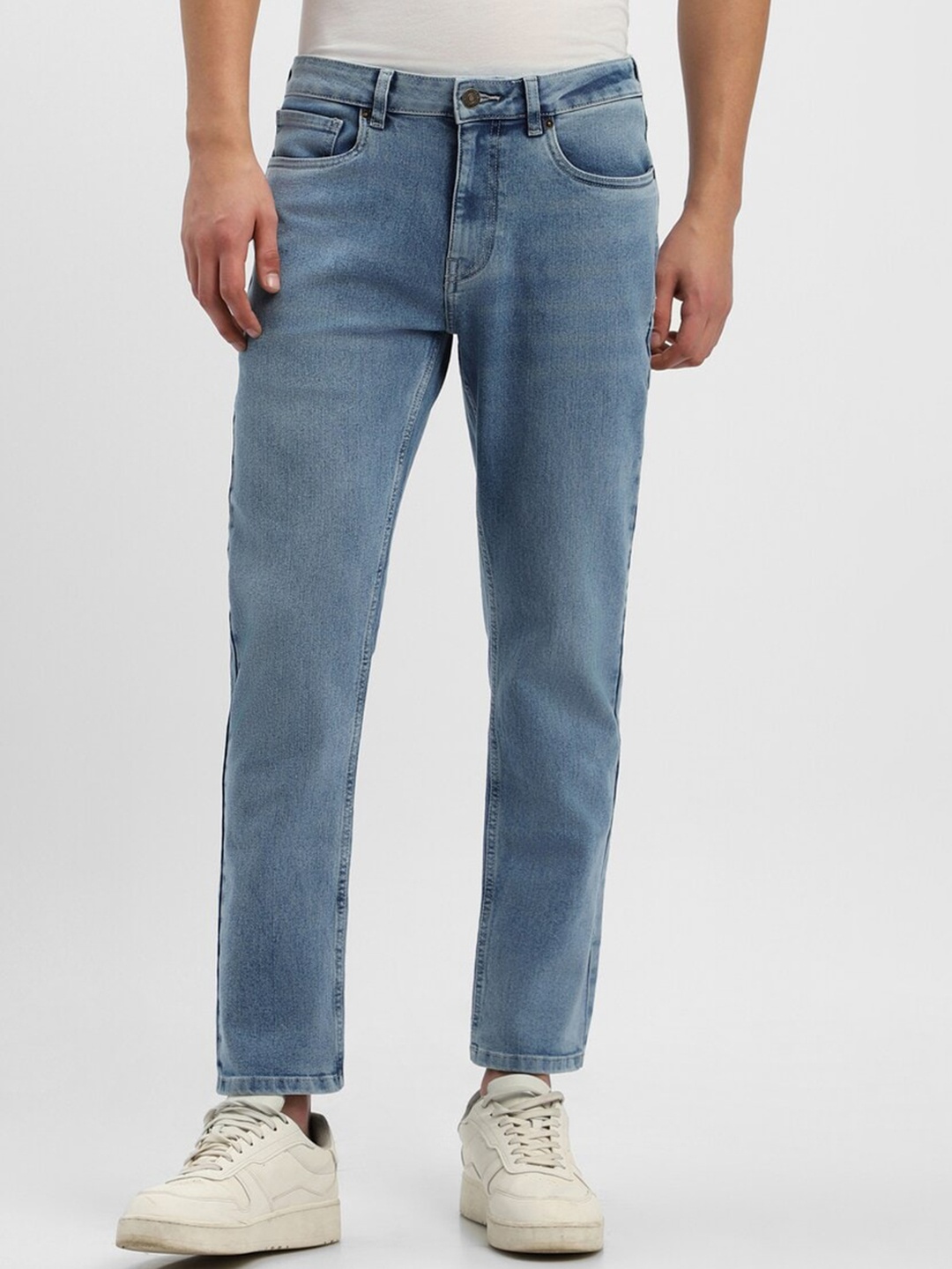 

FOREVER 21 Men Slim Fit Clean Look Heavy Fade Stretchable Jeans, Blue
