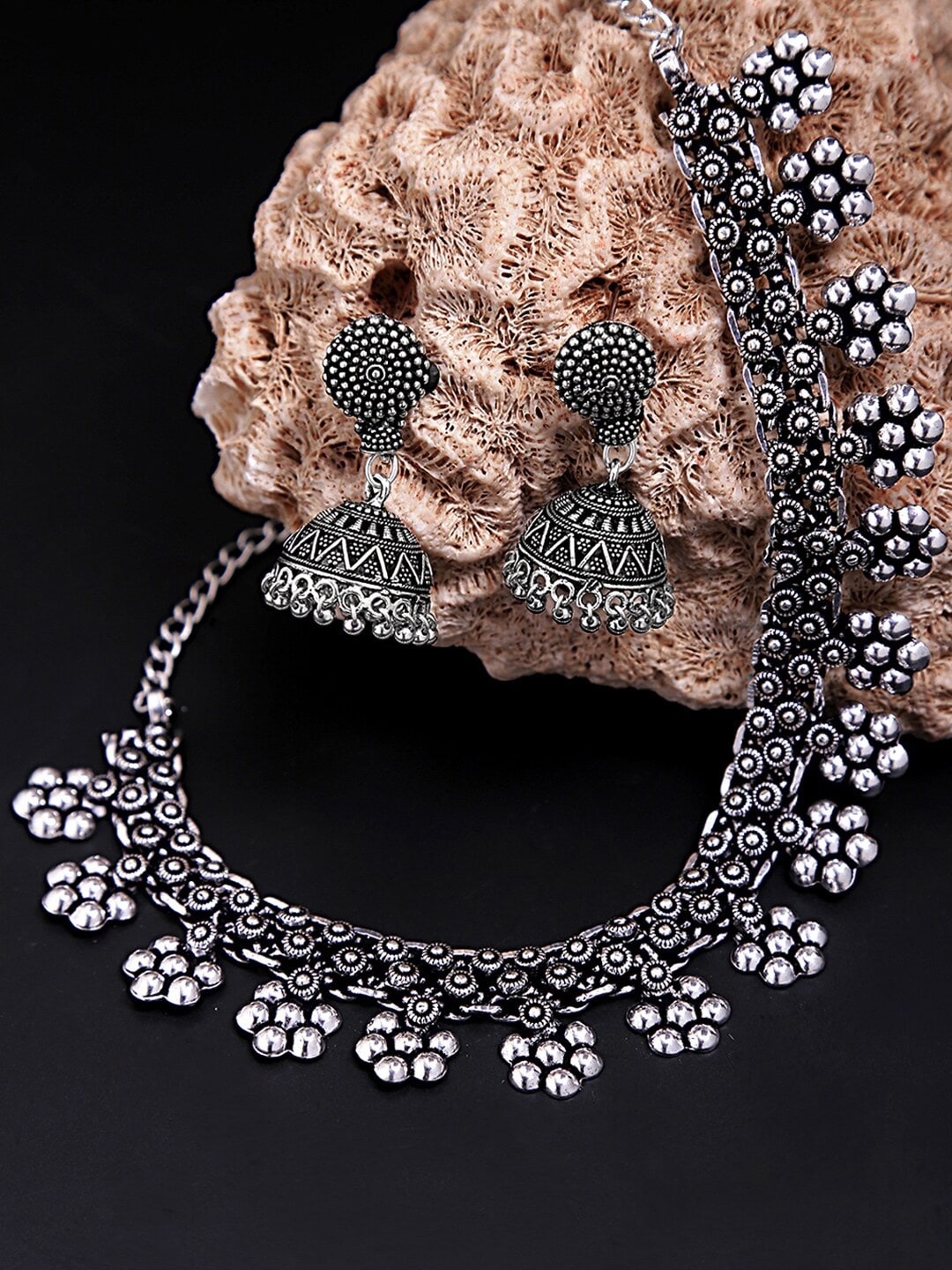 

Sangria Silver-Plated Oxidised Jewellery Set