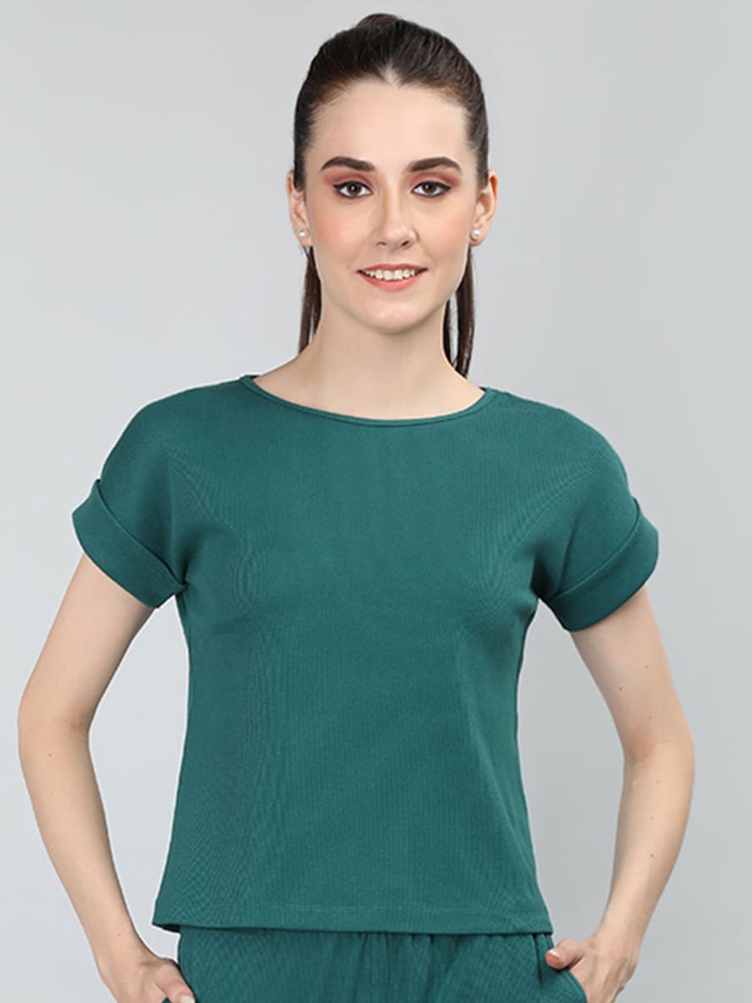 

CHKOKKO Round Neck Top, Green