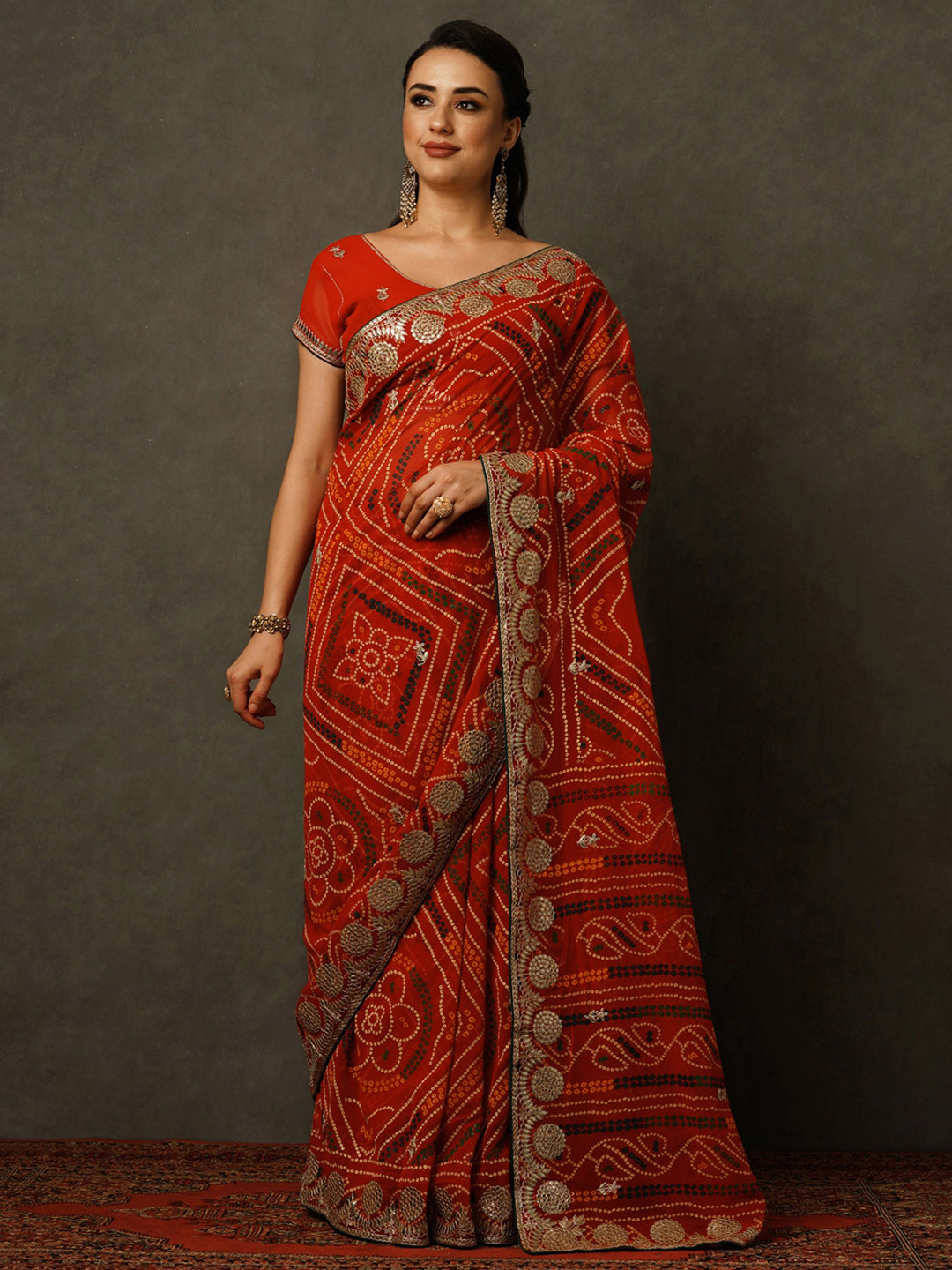 

Mitera Printed Poly Georgette Bandhani Saree, Red