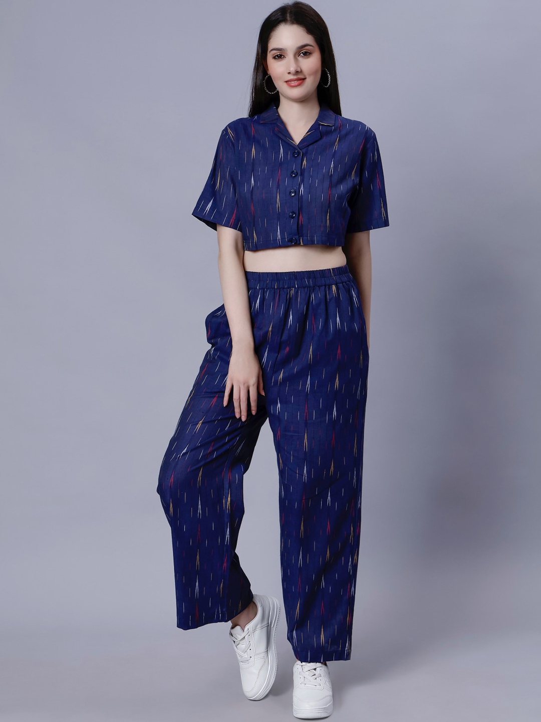 

ENTELLUS Printed Lapel Collar Pure Cotton Crop Top With Trouser, Navy blue