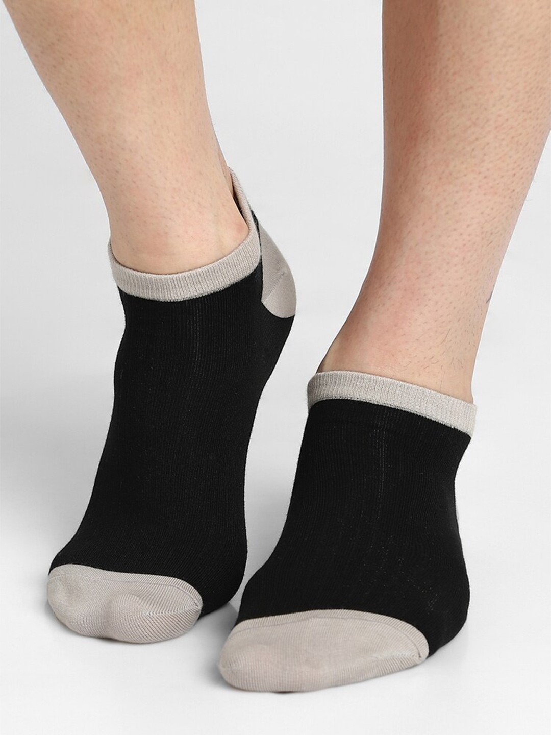 

FOREVER 21 Women Pack Of 3 Ankle-Length Socks, Black