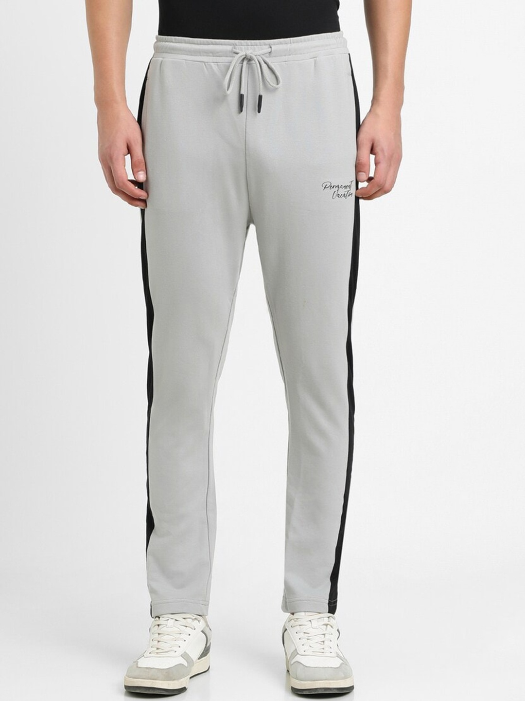 

FOREVER 21 Men Mid-Rise Track Pants, Grey
