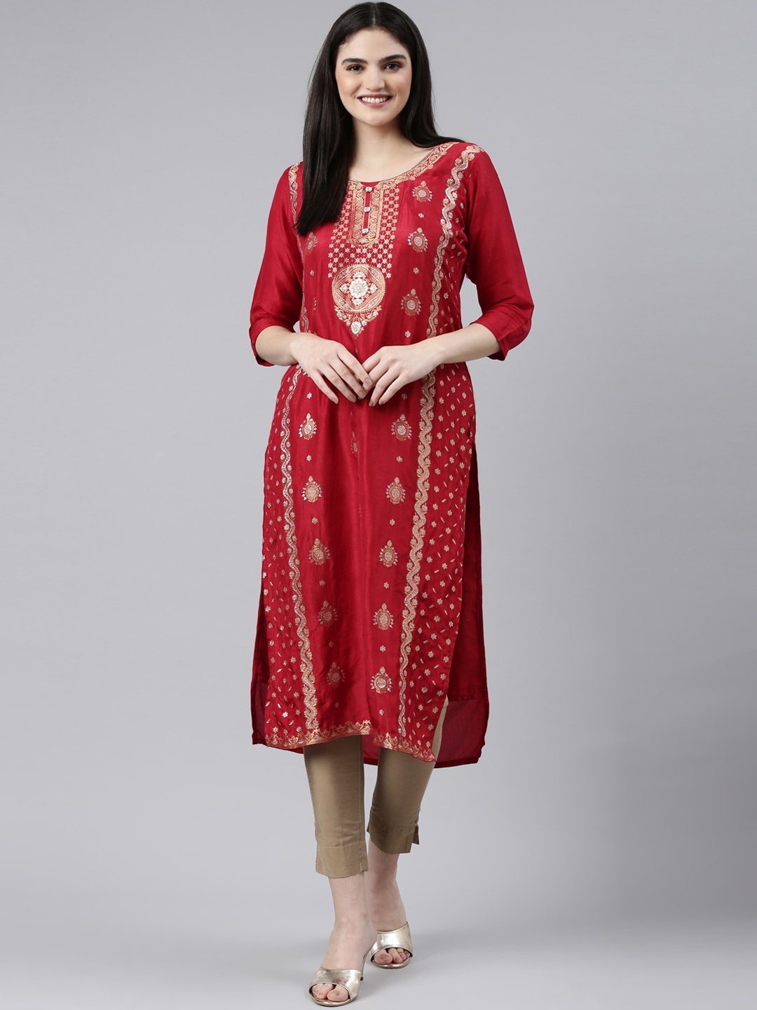 

GOLDSTROMS Floral Embroidered Round Neck Sequinned Straight Kurta, Red