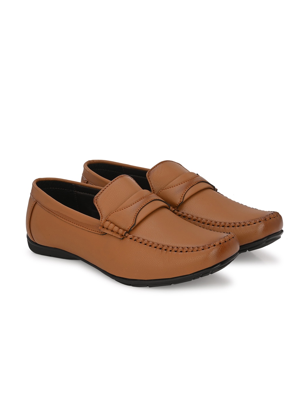 

Vellinto Men FALCON Lightweight Comfort Insole Penny Loafers, Beige