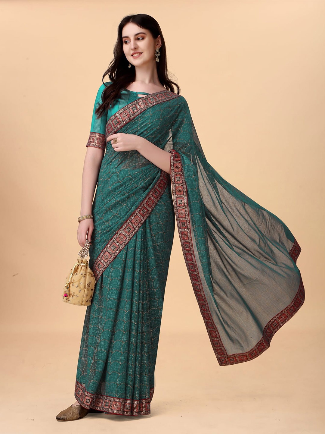 

Mitera Blue & Red Geometric Printed Saree, Green