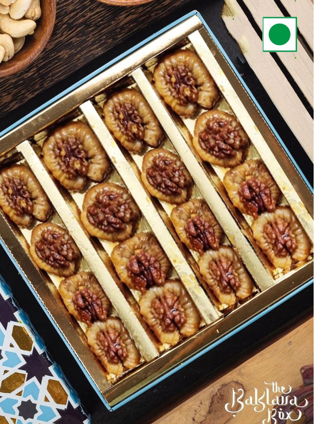

The Baklava Box Chocolate Ring Sweets-500gm, Blue