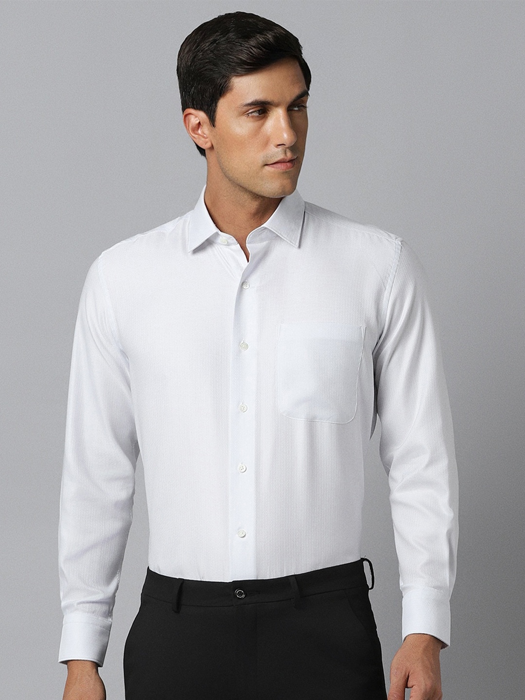 

Luxure by Louis Philippe Spread Collar Formal Shirt, White