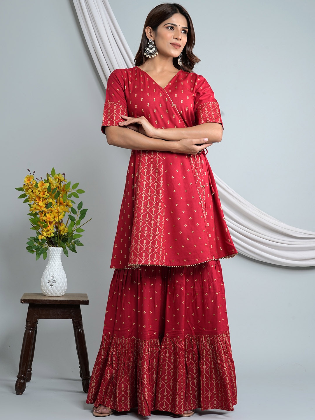 

HERE&NOW Ethnic Motifs Printed Tiered Kurta with Sharara, Red