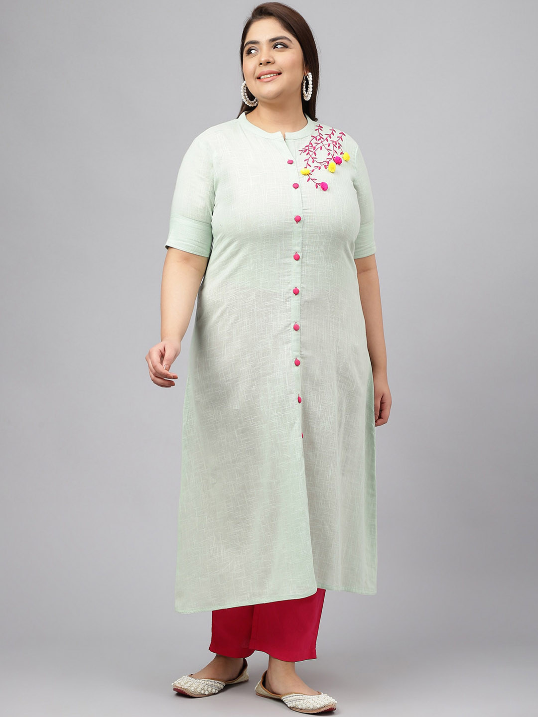 

JAIPUR ATTIRE Plus Size Floral Embroidered Pure Cotton Kurta, Green