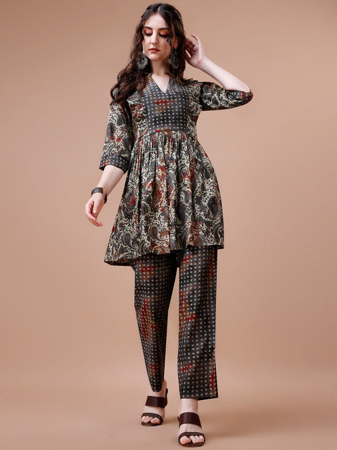 

KALINI Ethnic Motifs Printed Mandarin Collar Pure Silk Pleated A-Line Kurta With Trousers, Grey