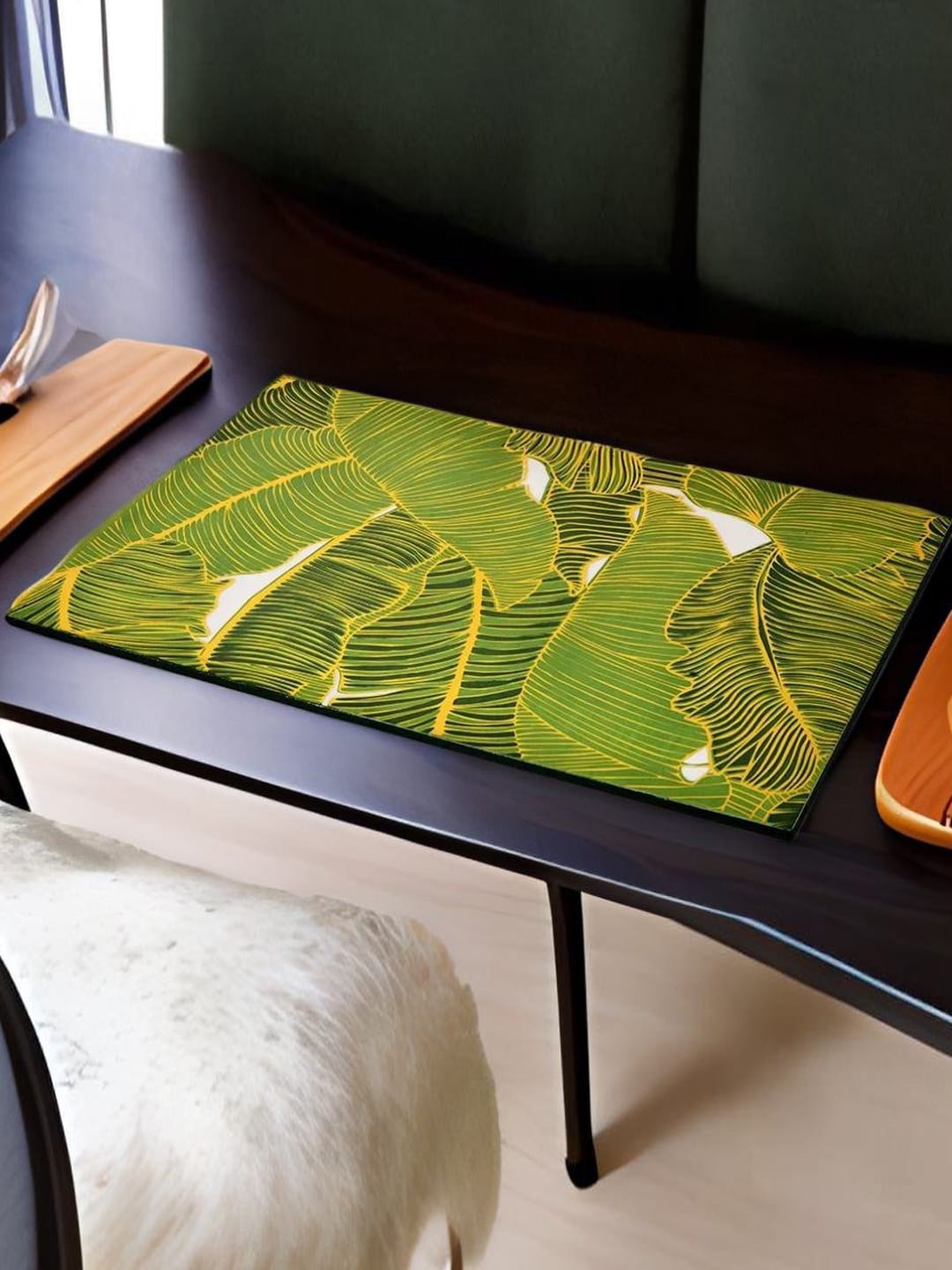 

Athome by Nilkamal Green Leaf Motifs Printed Rectangle Table Placemat
