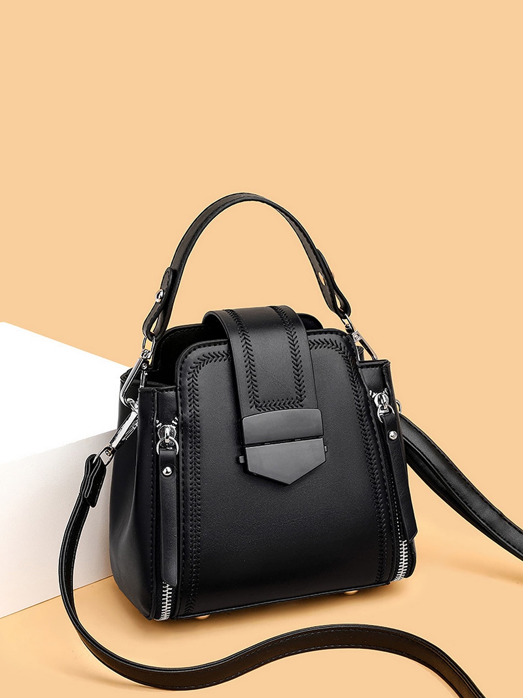

Diva Dale Structured Sling Bag, Black