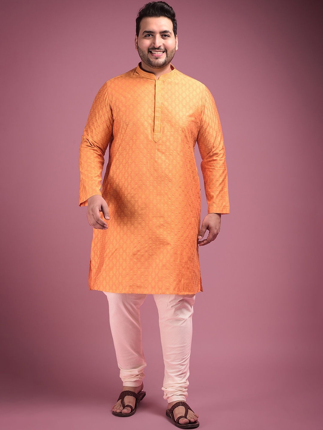 

Sztori Men Yellow Regular Kurta with Churidar