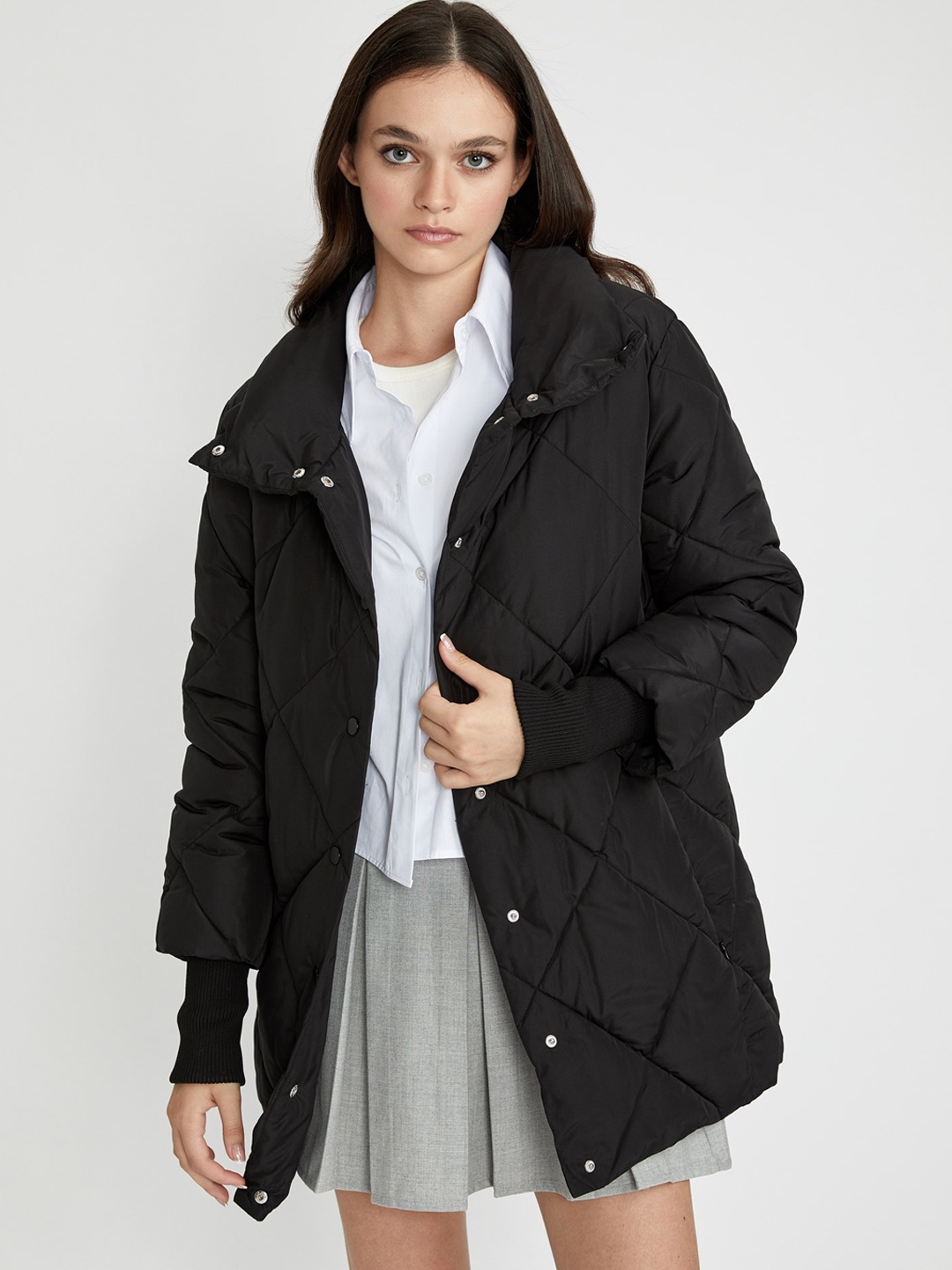 

DeFacto Spread Collar Longline Puffer Jacket, Black
