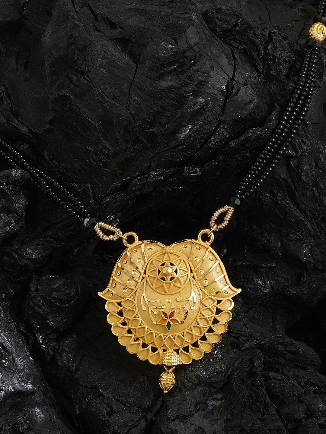 

MANSIYAORANGE Gold-Plated Beaded Mangalsutra
