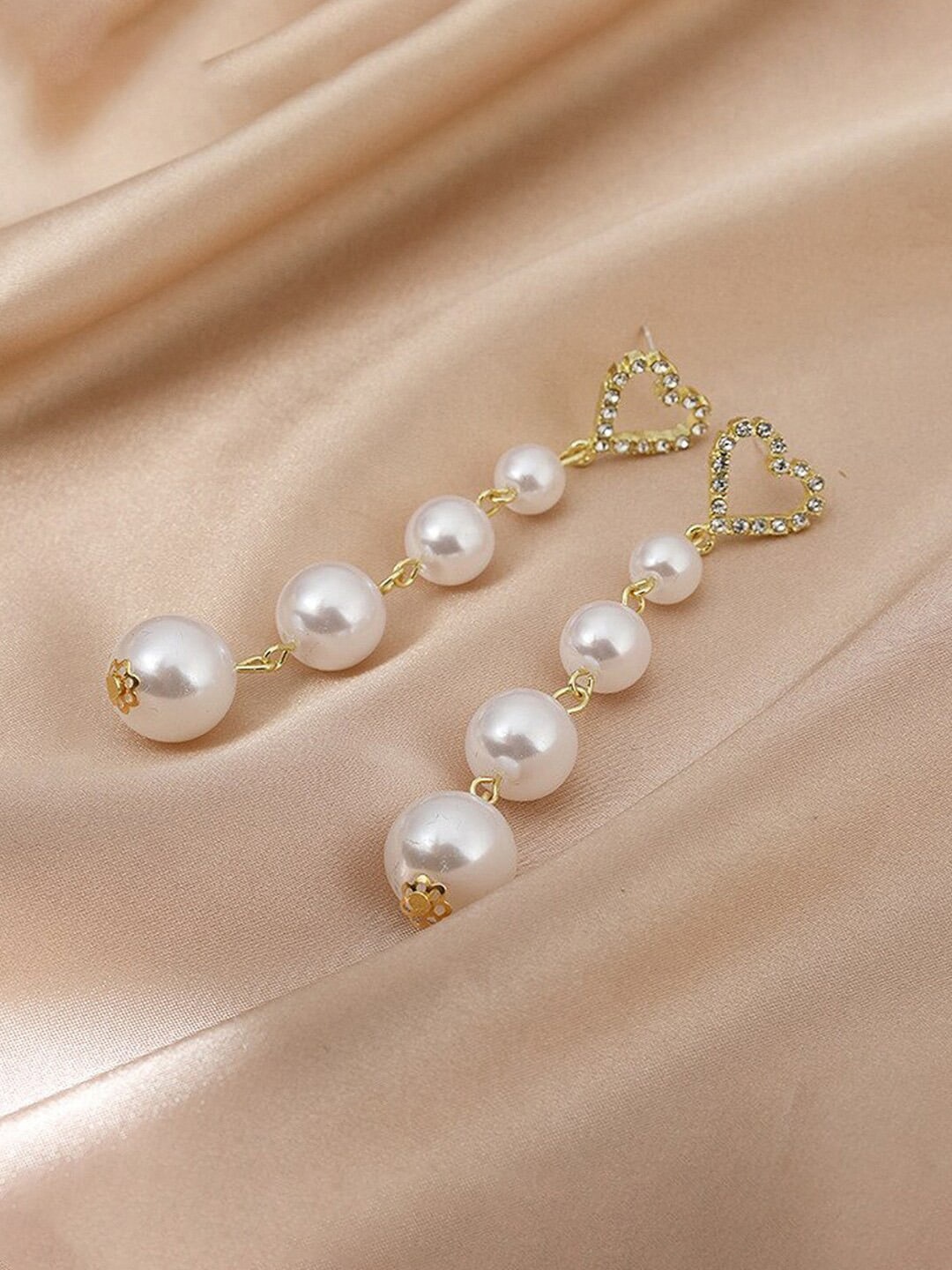 

Krelin Gold-Plated Stones Studded & Beads Beaded Heart Shaped Drop Earrings