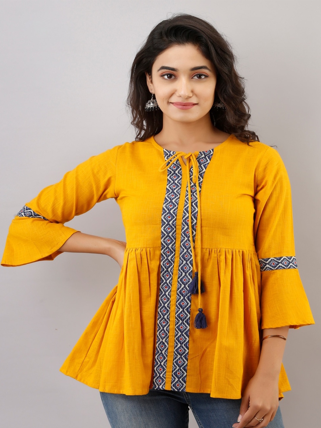 

KALINI Printed Tie-Up Neck Kurti, Yellow