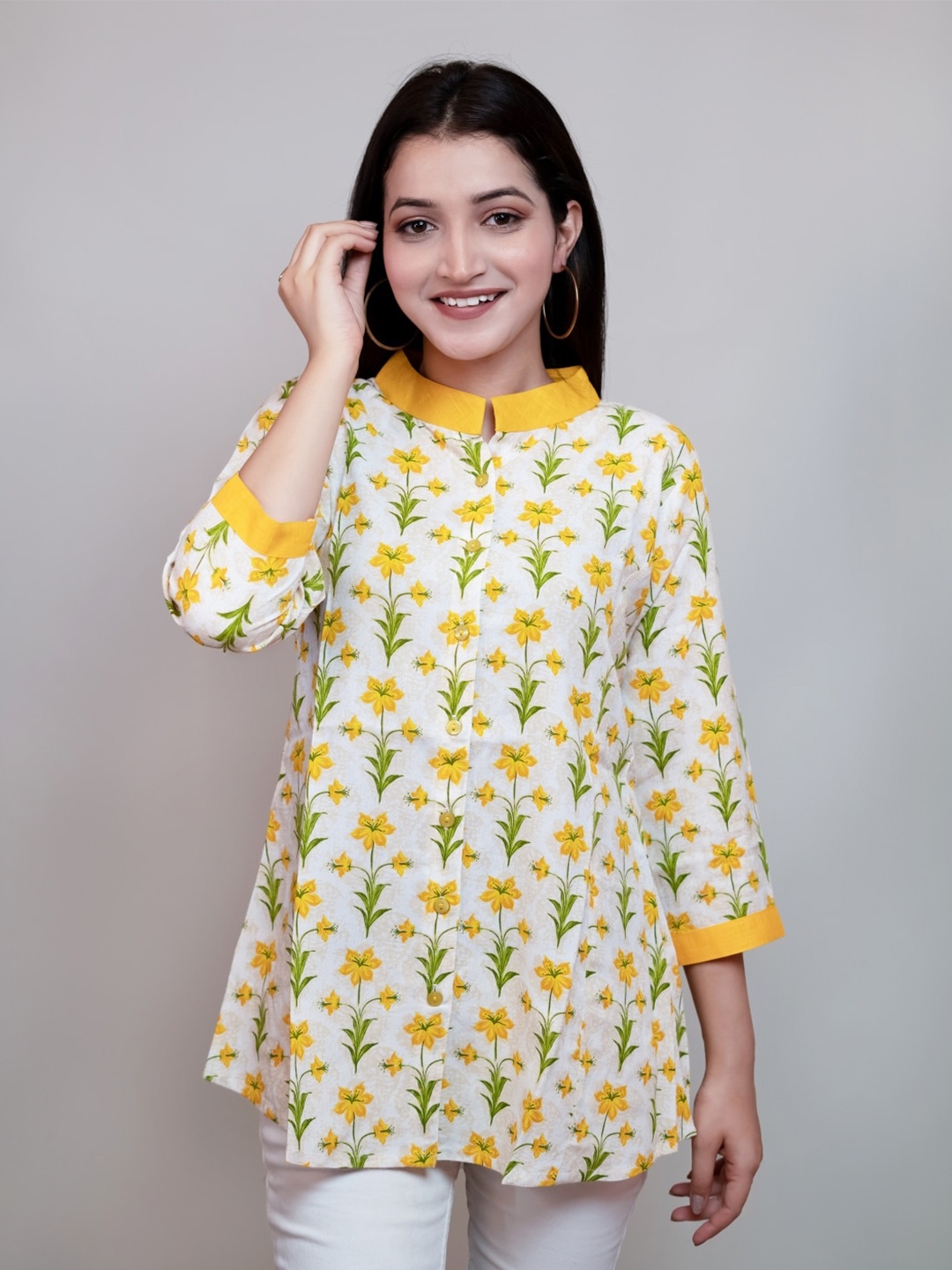 

KALINI Floral Printed Mandarin Collar A-Line Kurti, White