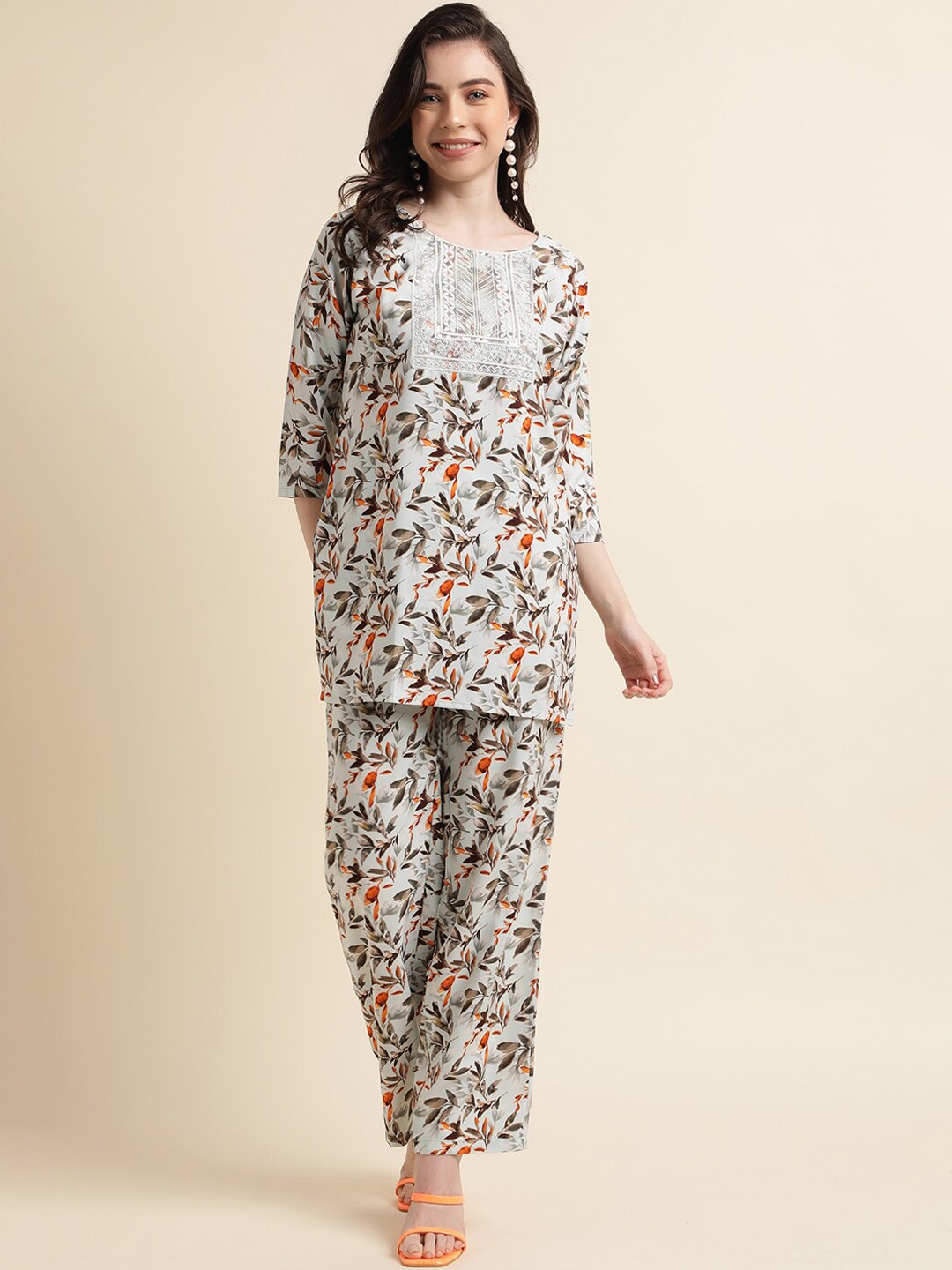 

Sangria Floral Digital Printed Tunic With Trouser Co-Ords, Grey