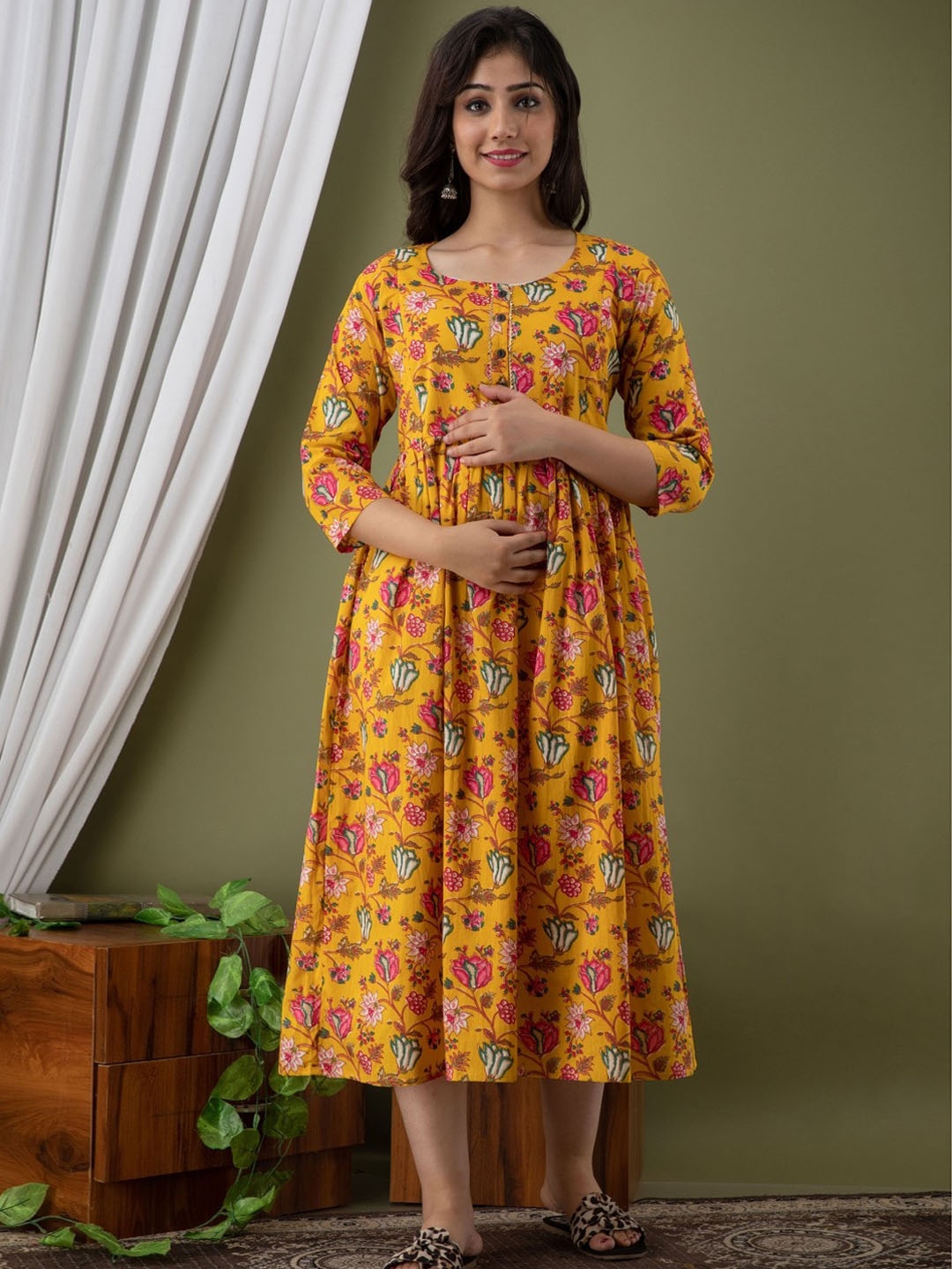 

Henal Floral Printed Round Neck Cotton Maternity Fit & Flare Ethnic Dress, Yellow