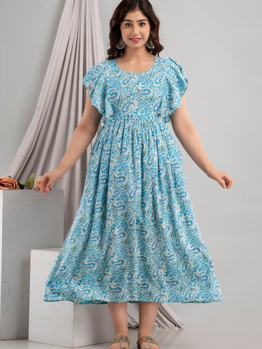 

Henal Paisley Printed Flutter Sleeves Cotton Maternity Fit & Flare Ethnic Dress, Turquoise blue