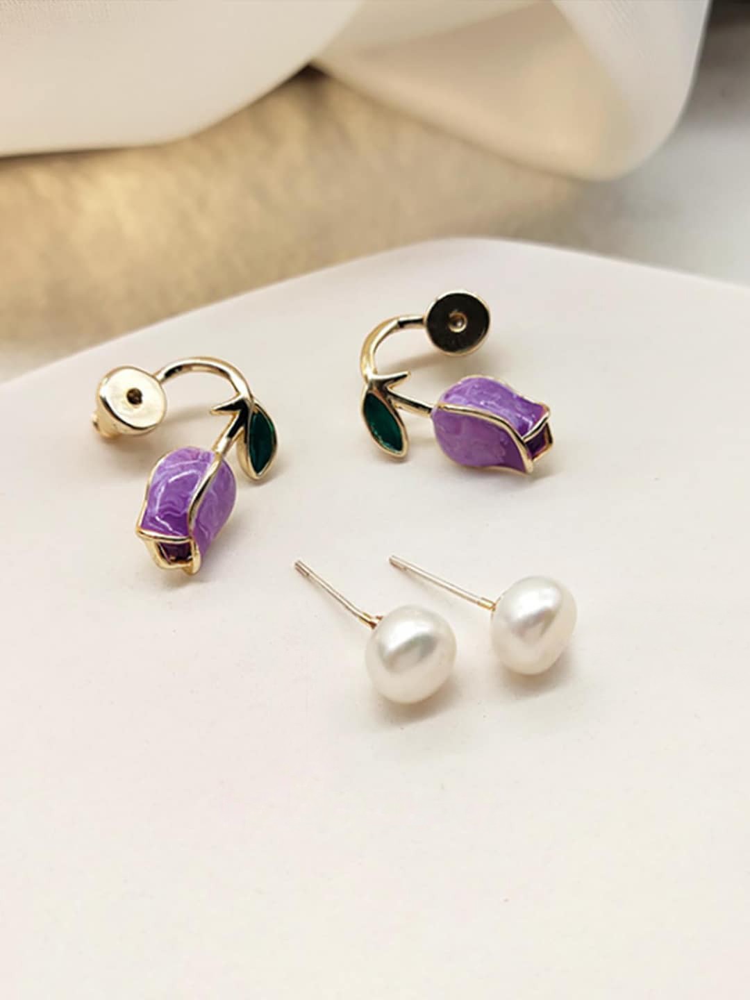 

Krelin Gold-Plated Floral Stud Earrings
