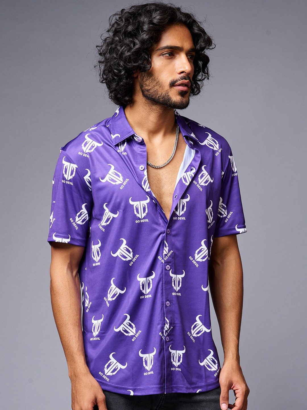 

GO DEVIL Conversational Printed Casual Shirt, Purple