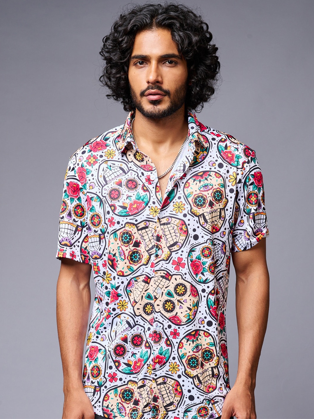 

GO DEVIL Skull Printed Spread Collar Casual Shirt, White