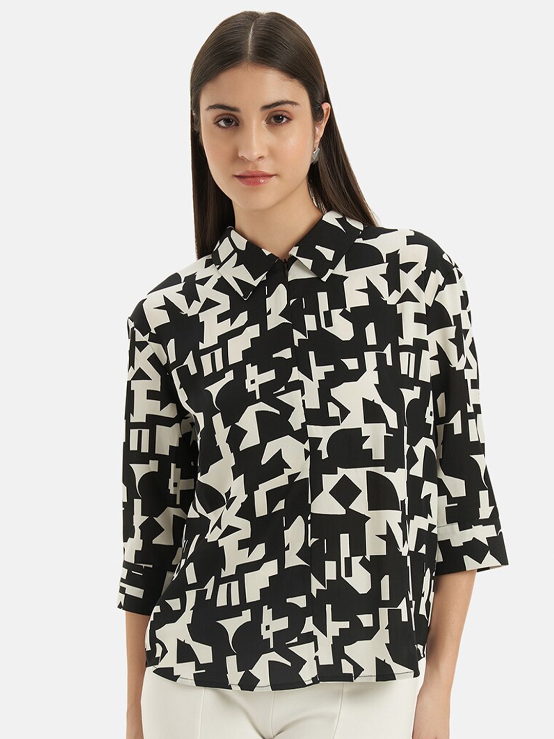 

Kazo Classic Geometric Printed Spread Collar Casual Shirt, Black