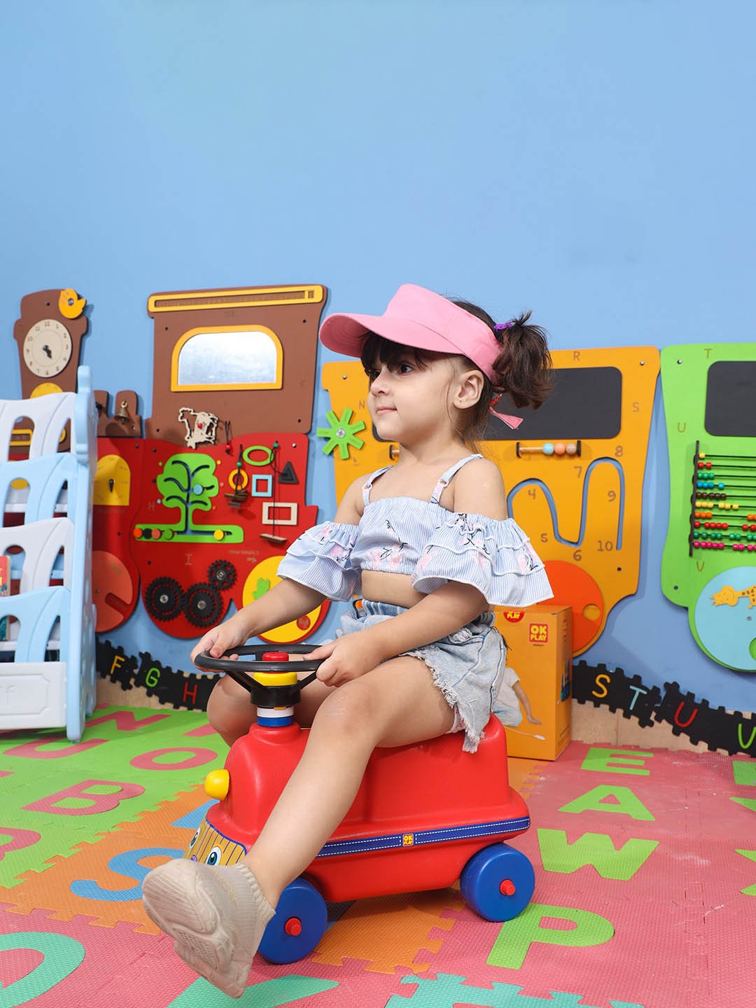 

OK PLAY Kids Riding Toy Train, Red