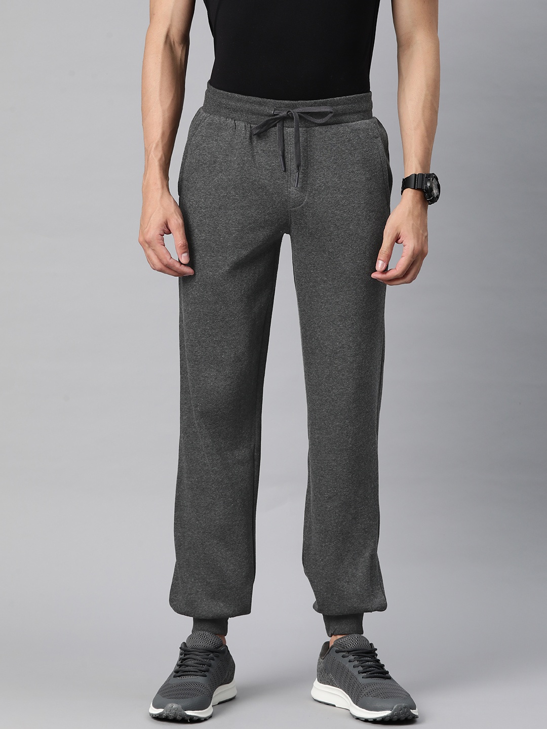 

Alcis Men Solid Regular Dry Fit Joggers, Charcoal