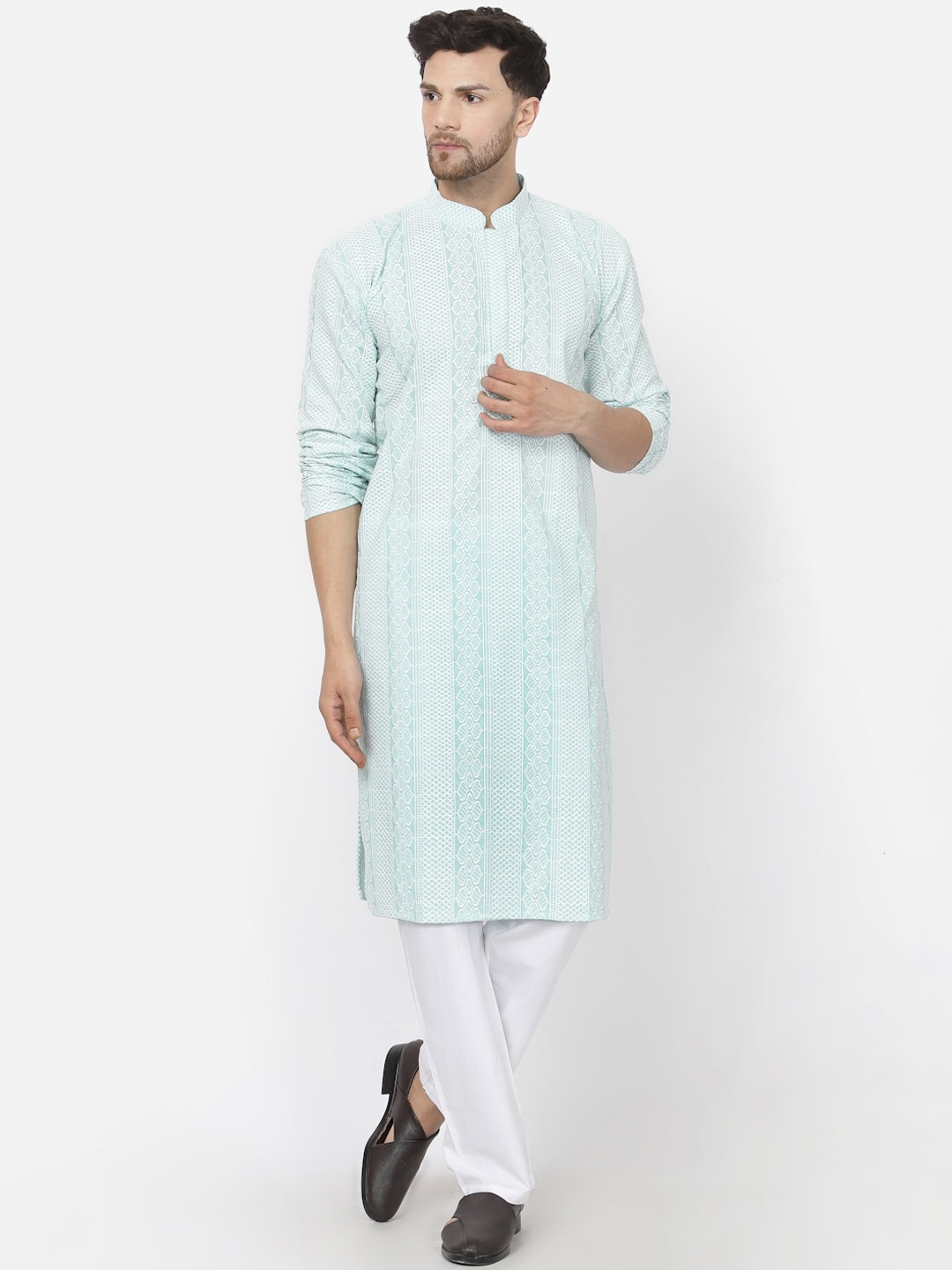 

MOHANLAL SONS Ethnic Motifs Embroidered Thread Work Cotton Kurta with Trousers, Green