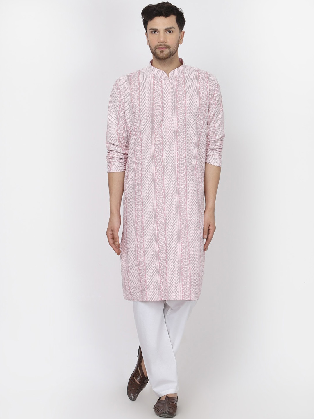 

MOHANLAL SONS Ethnic Motifs Embroidered Thread Work Cotton Kurta with Pyjamas, Pink