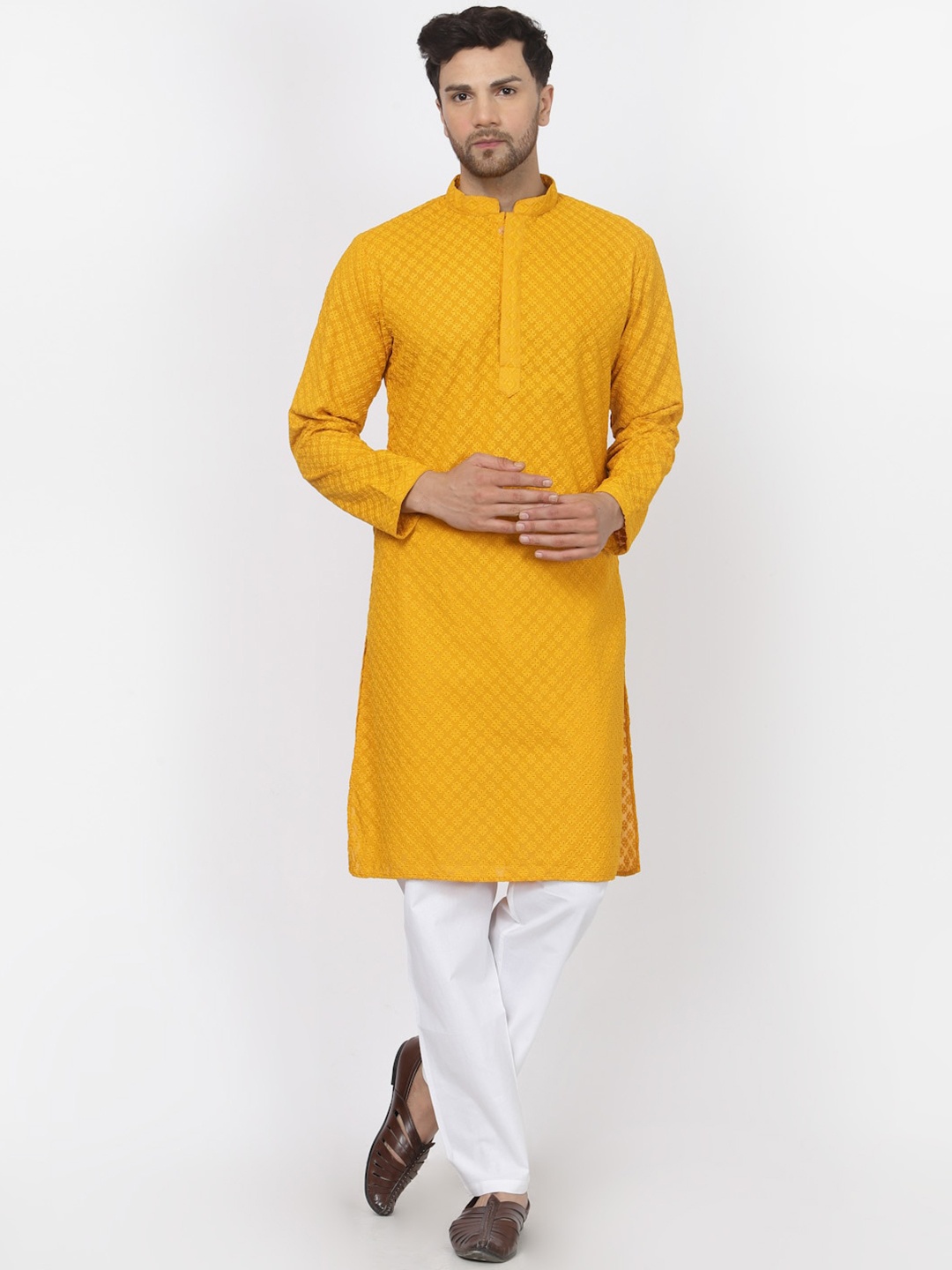 

MOHANLAL SONS Floral Embroidered Thread Work Pure Cotton Kurta with Pyjamas, Mustard