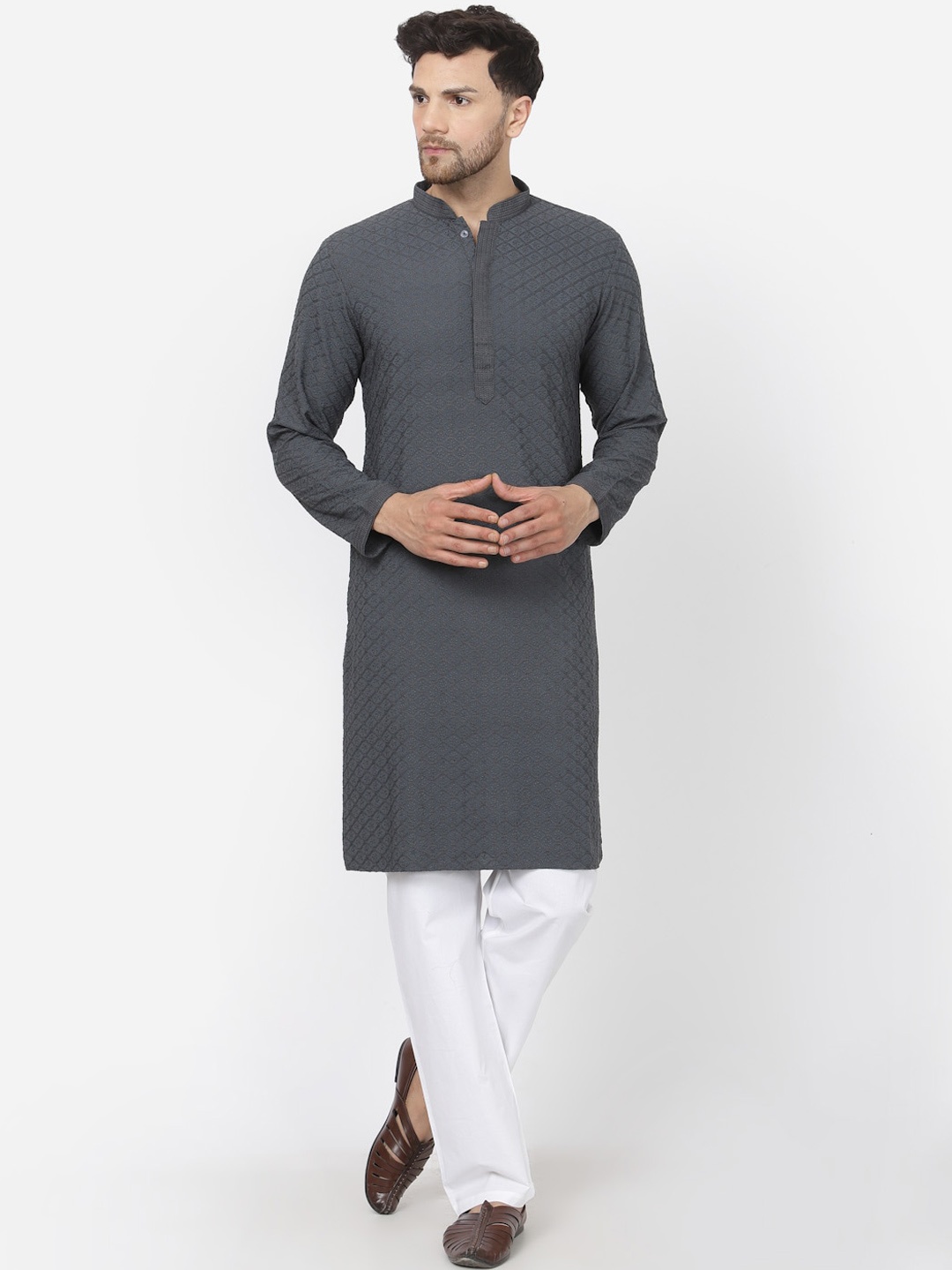 

MOHANLAL SONS Embroidered Mandarin Collar Regular Pure Cotton Kurta With Pyjamas, Grey