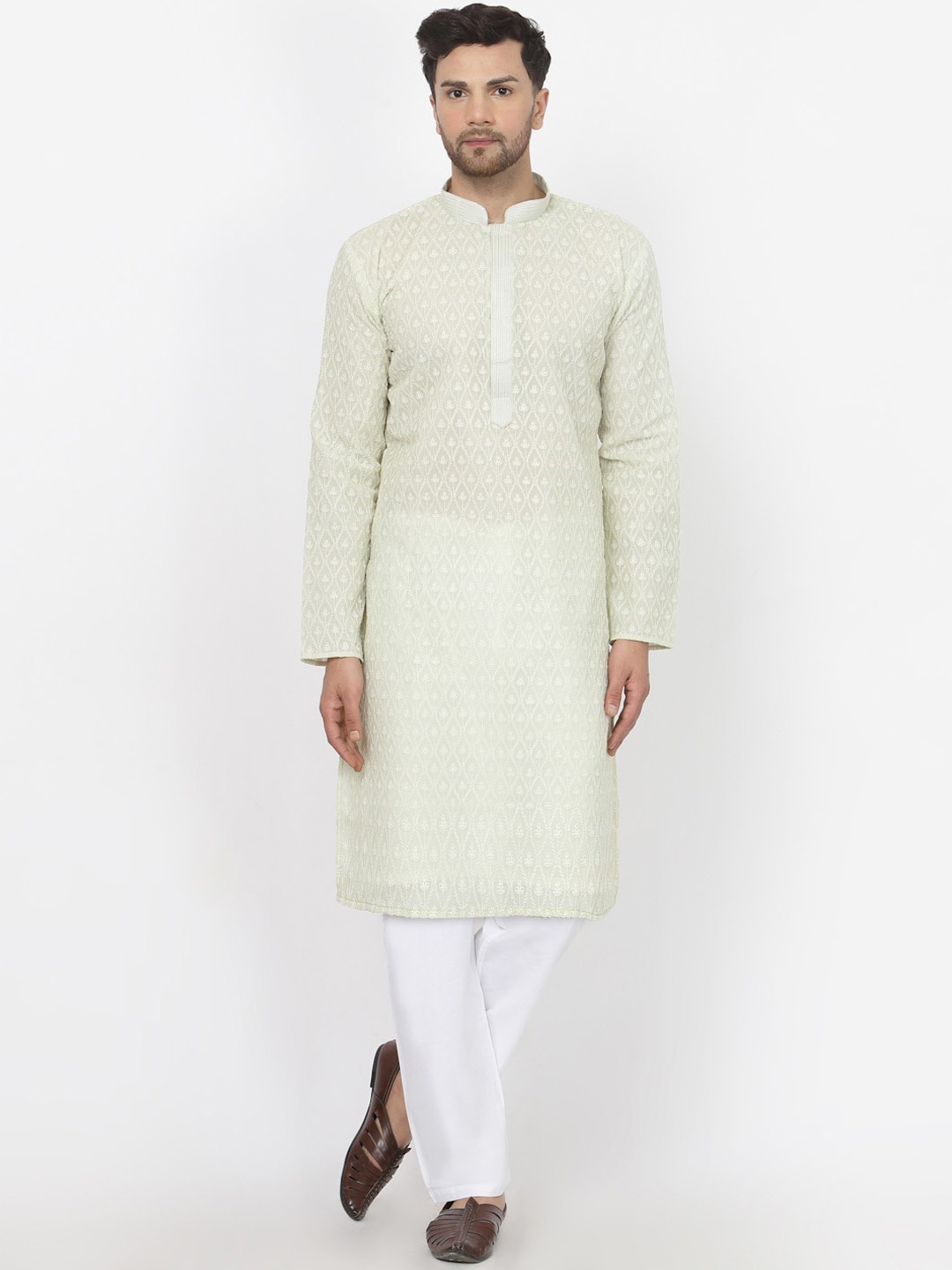 

MOHANLAL SONS Ethnic Motifs Embroidered Mandarin Collar Georgette Kurta With Pyjamas, Sea green