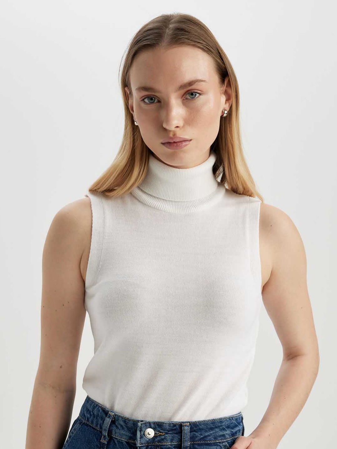 

DeFacto Ribbed Turtle Neck Pure Acrylic Pullover, White